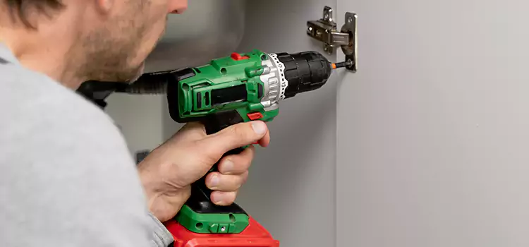Commercial Door Hinge Repair Pawtucket